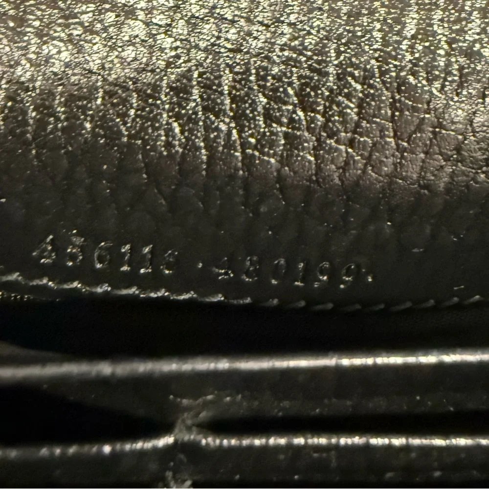 ✨SALE✨ Gucci Black Leather GG Wallet - Picture 9 of 9